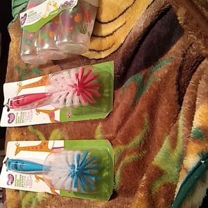 Baby and nipple brush